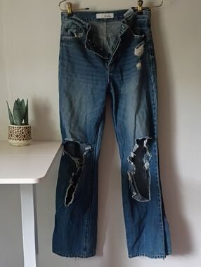 KanCan High-Rise distressed medium wash straight-leg jeans 3 25